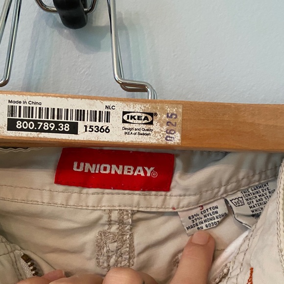 Vintage Unionbay Capris - Picture 2 of 2